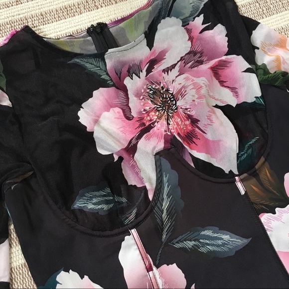 Marciano Long Sleeved Floral Bustier Dress M - Picture 5 of 7